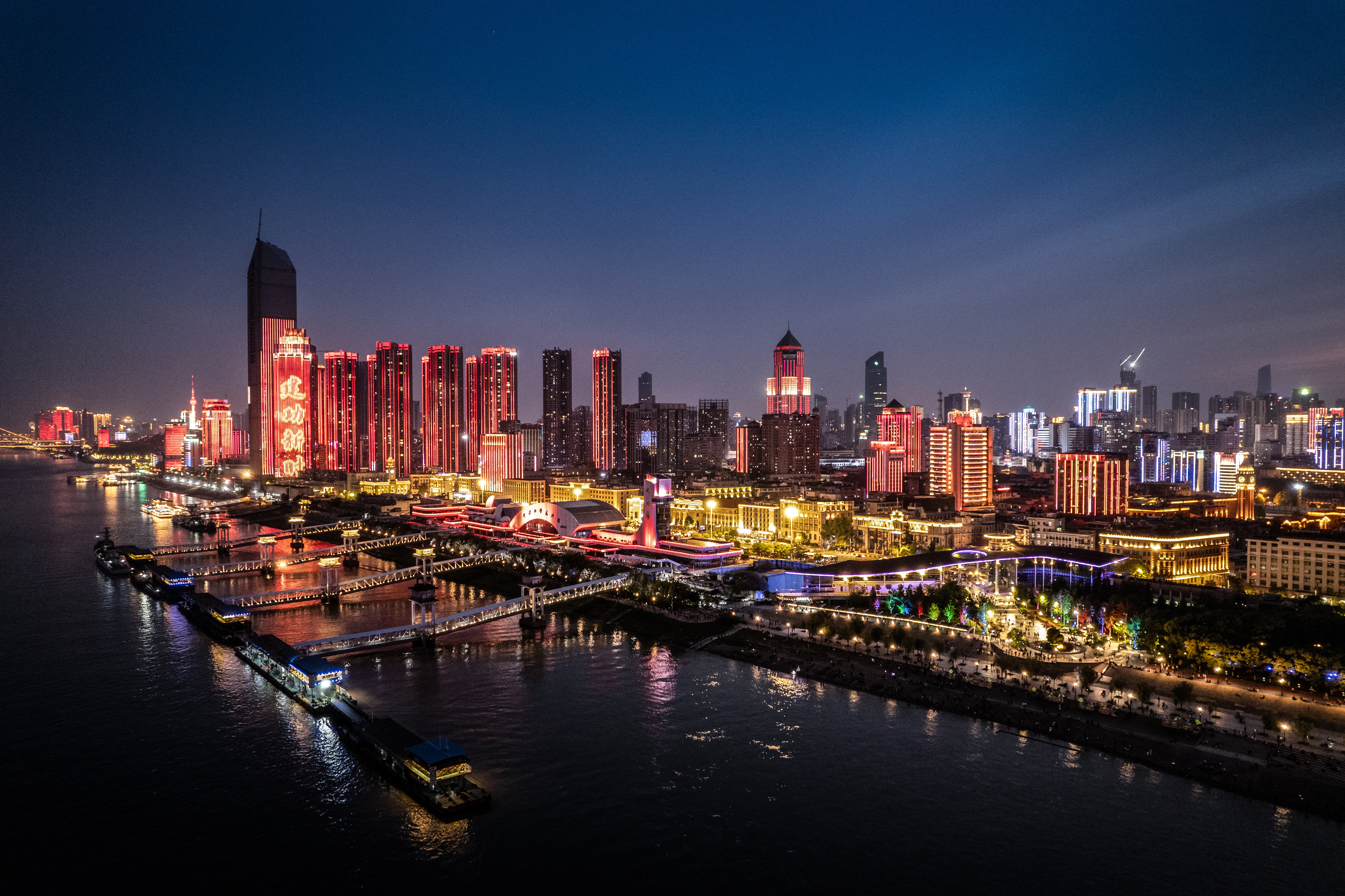 C7娱乐