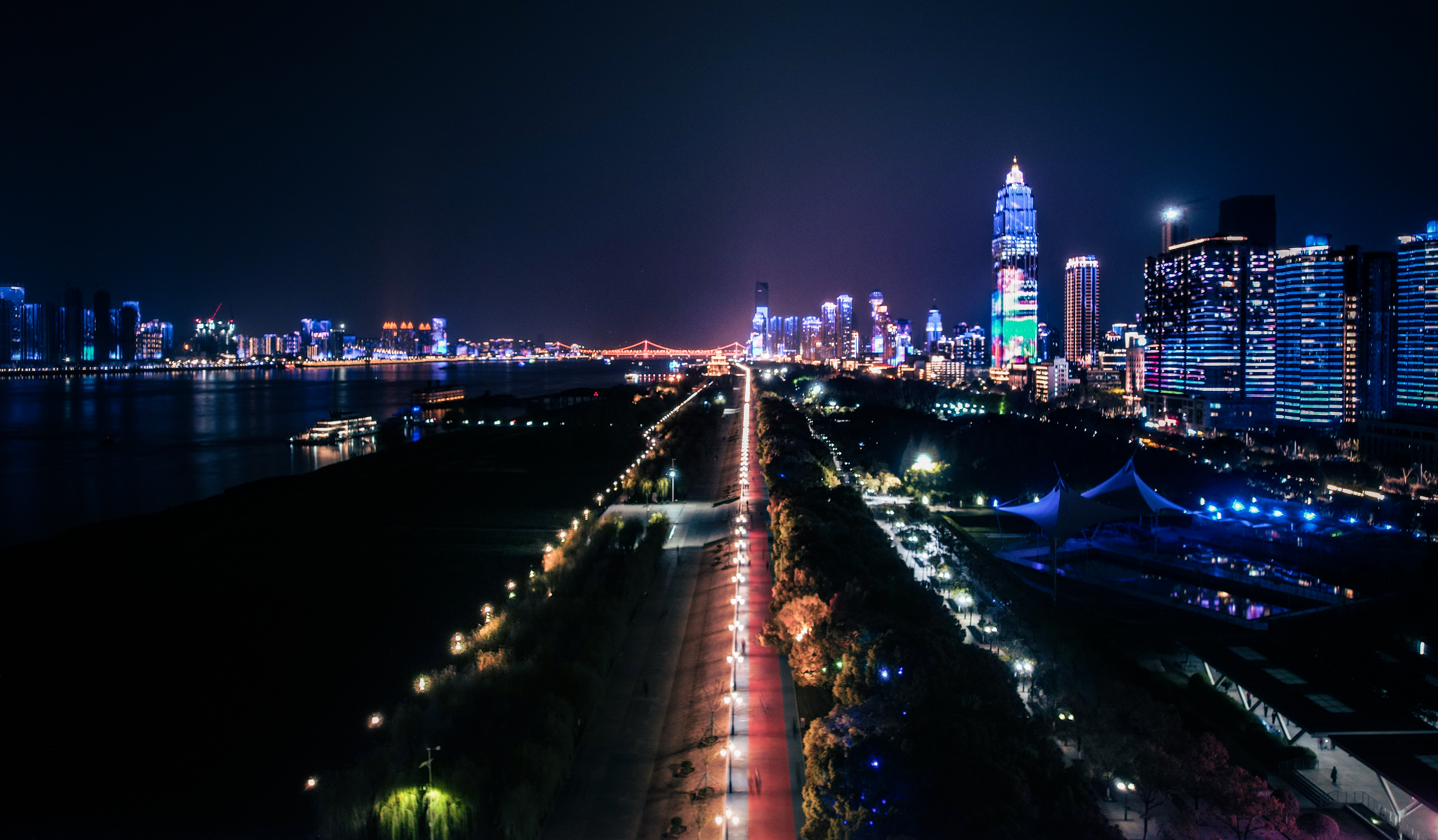 C7娱乐